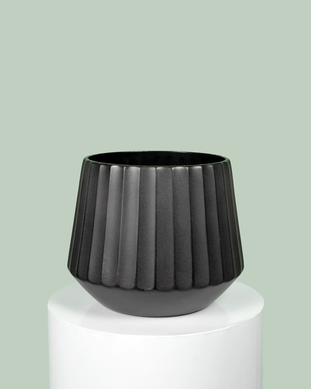 Cove Drum Pot (Black)